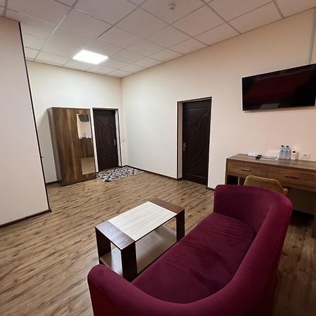 Uzumfermer Hotel & Winery طشقند المظهر الخارجي الصورة