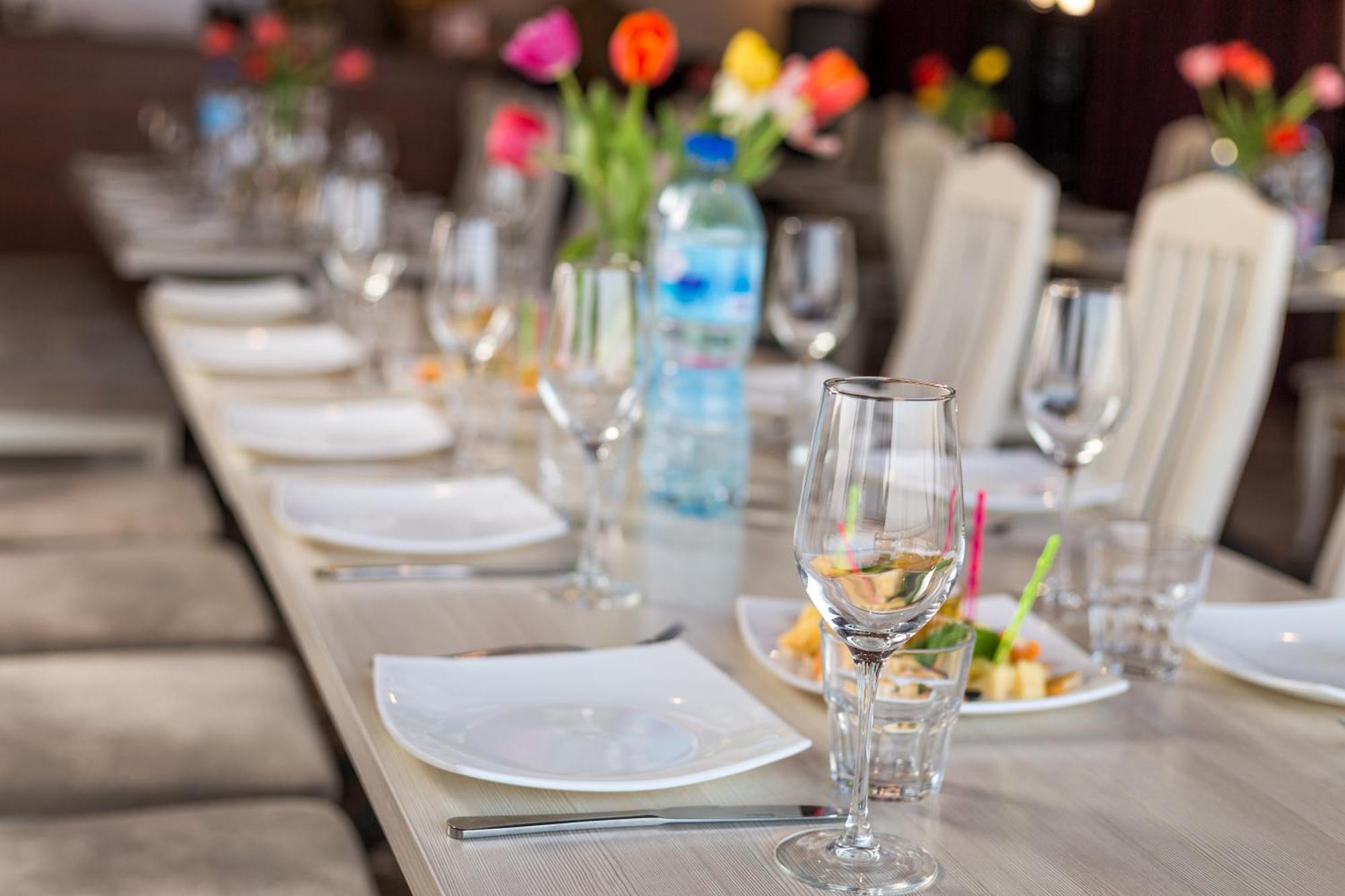 Uzumfermer Hotel & Winery طشقند المظهر الخارجي الصورة